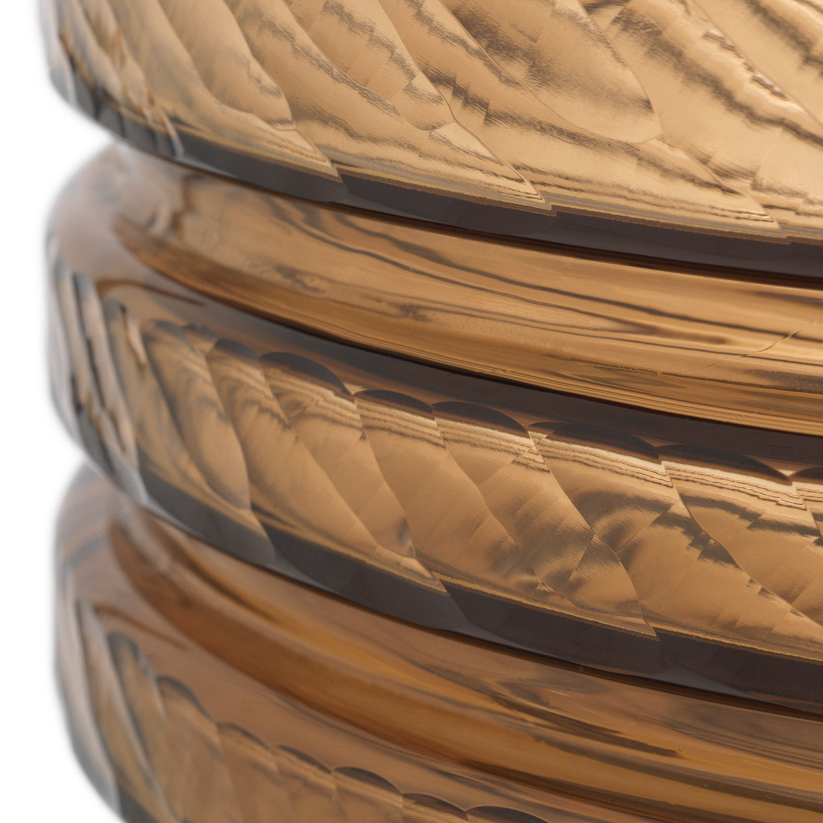 Bowl Loxley by Eichholtz in a styled setting — Copper Color, Handmade Glass, Handcut Pattern (Image 4)