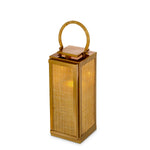 Angled view of Hurricane Georgian L showing proportions and detailing (Image 3)