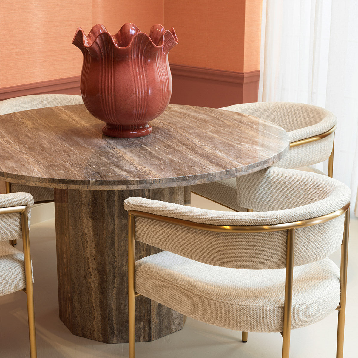 Detail shot of Vase Tulipa craftsmanship — premium materials accents (Image 5)