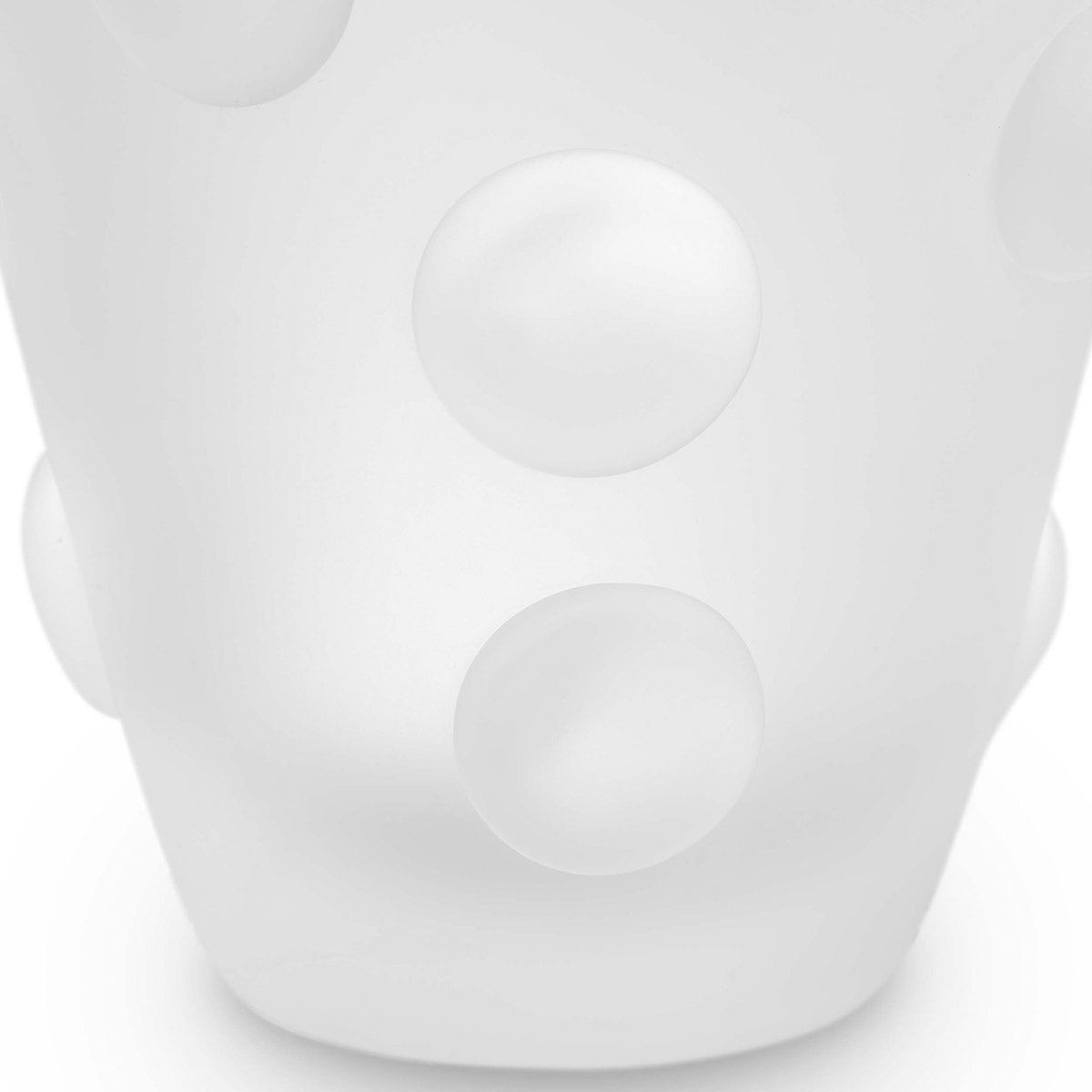 Vase Evander by Eichholtz in a styled setting — Frosted White, Hand Blown Glass (Image 4)