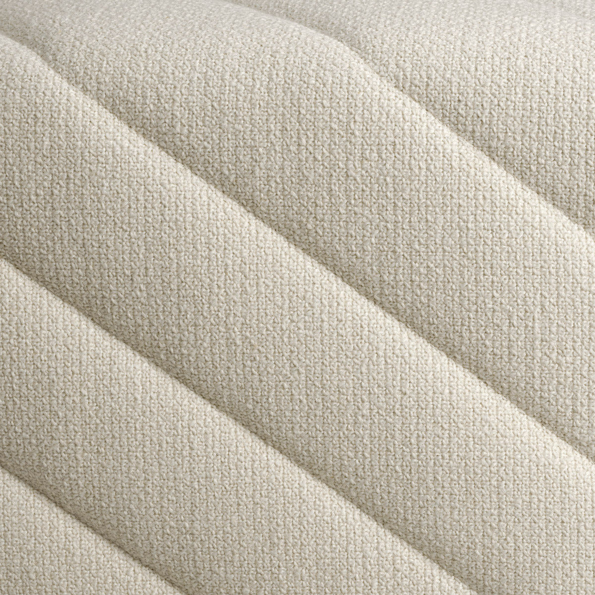 Eichholtz Bench Avellino with elevated materials for a statement in any luxury interior. Dimensions W 55.0" D 18.0"