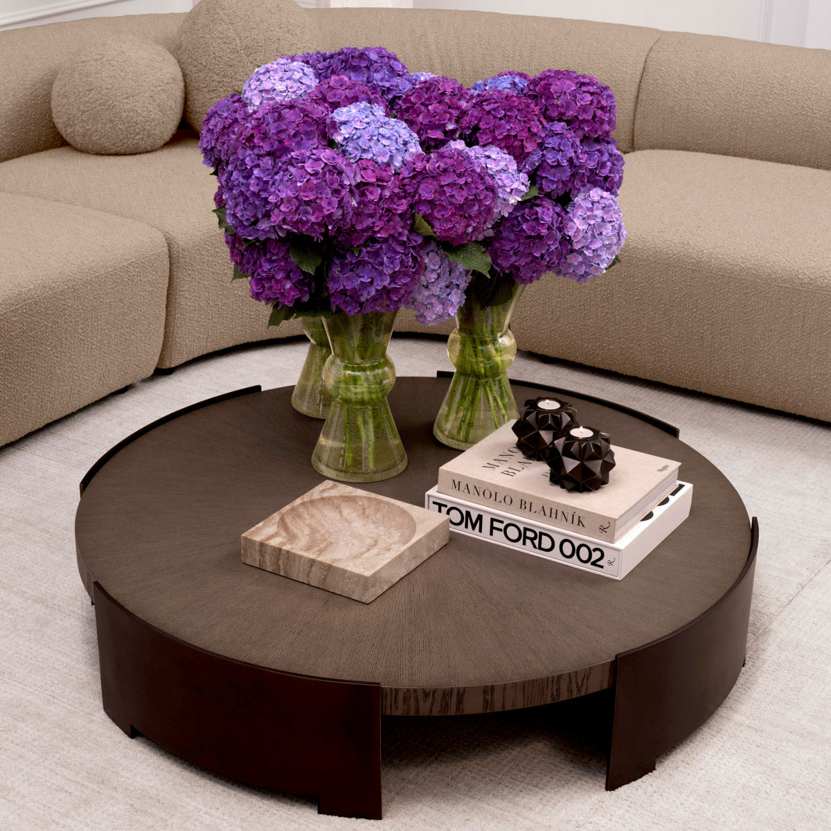 Eichholtz Bowl Boyd piece on your coffee table. It is skilfully made of travertine, a natural stone that