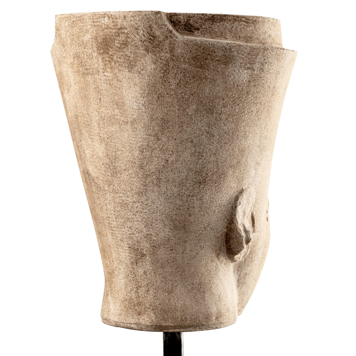 Eichholtz Bust of Hatshepsut beauty and grace of Hatshepsut, making it a captivating addition to any collection. HISTORIC PROVENANCEThe