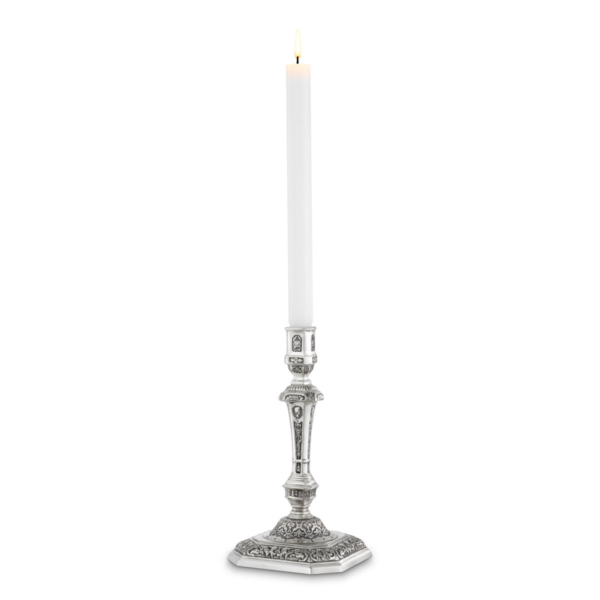 Eichholtz Candle Holder Berain The Met x Eichholtz showcases the Candle Holder Berain, drawing inspiration from a pair of