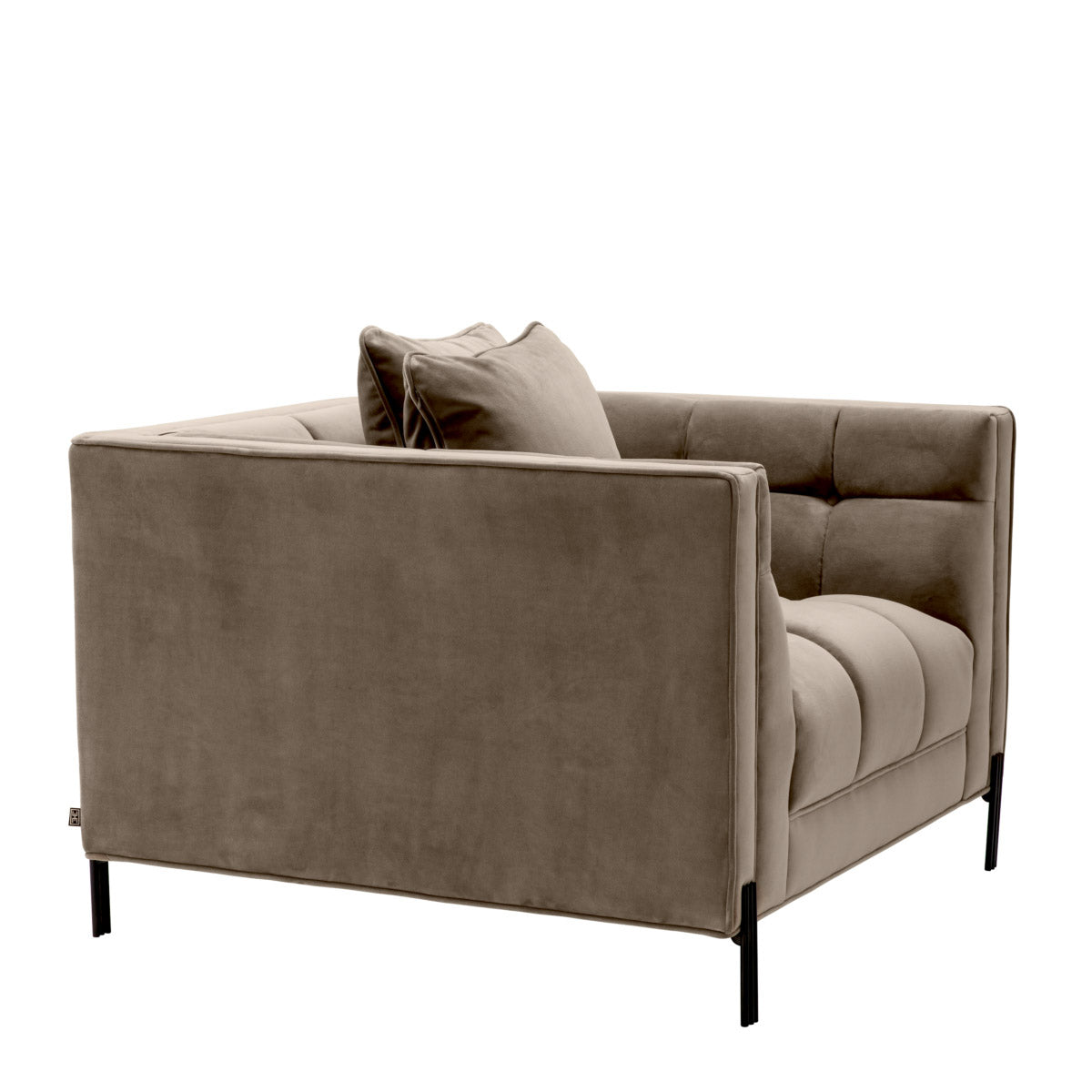 Eichholtz Chair Sienna Savona greige velvet, with two square throw cushions. Black finished legs add extra glamour to