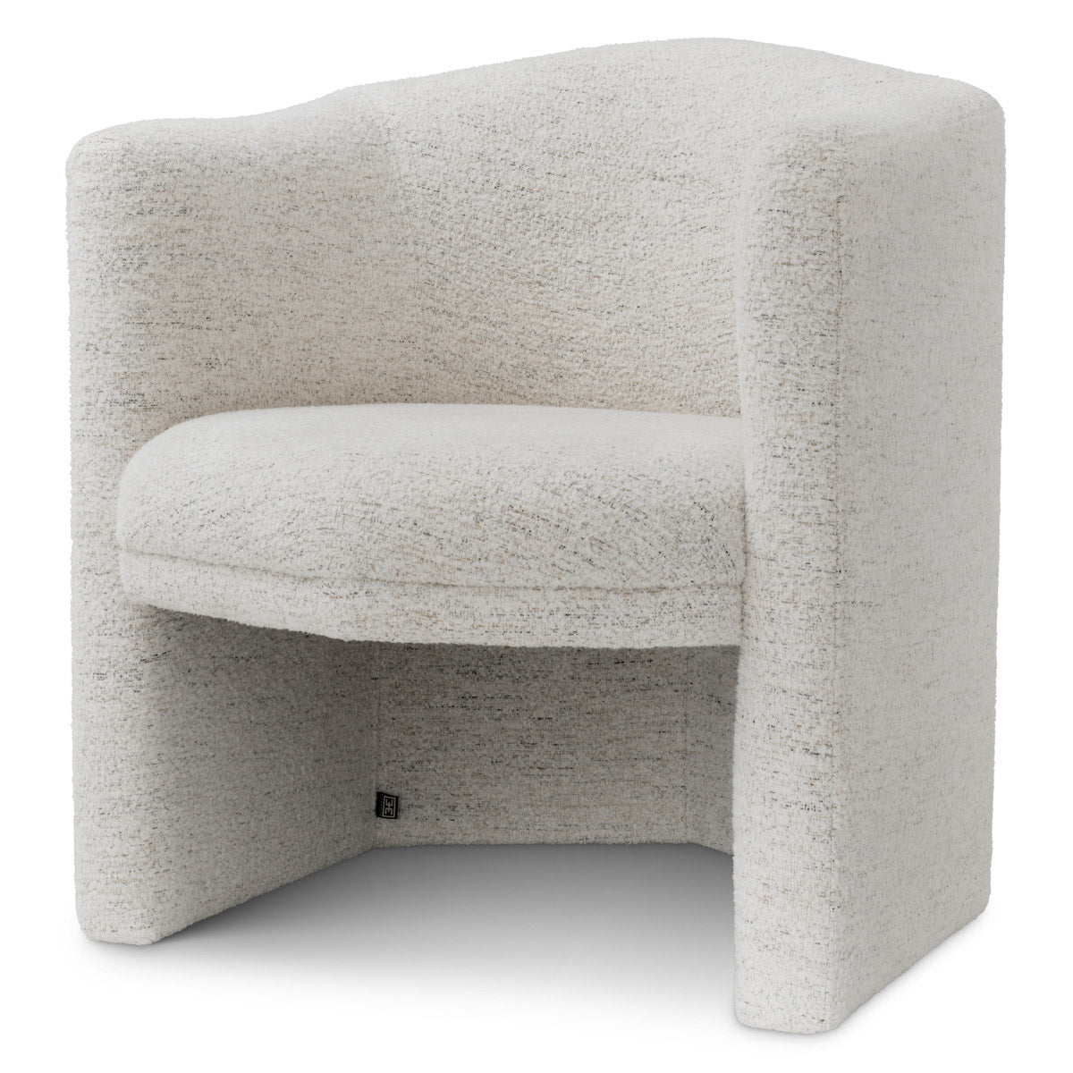 Eichholtz Chair Watertown Discover the exclusive Watertown chair by Eichholtz. This elegant armchair, with its Seashell off-white fabric