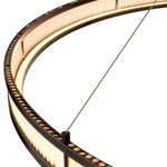 Eichholtz Chandelier Damien XL waiting to reflect the light in a hundred different ways. The ring can be hung