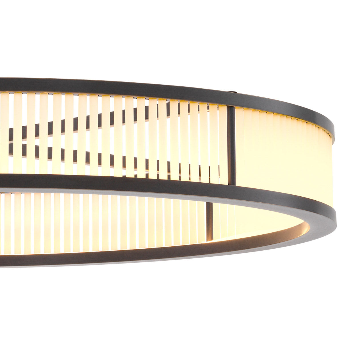 Eichholtz Chandelier Thibaud be used singular or in combination, to create the desired hanging length. By using only