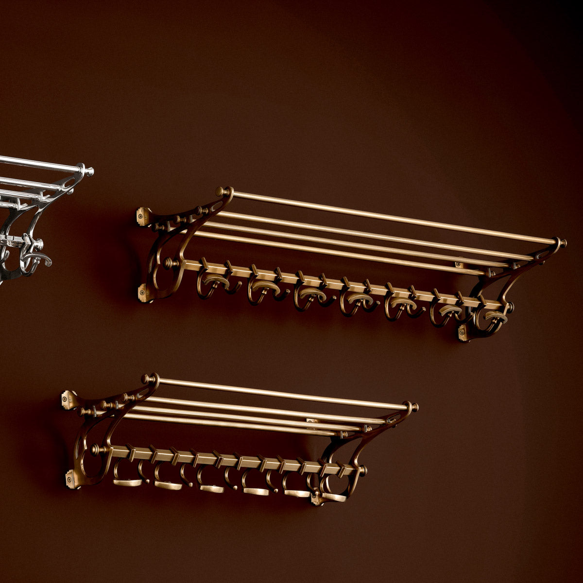 Eichholtz Coatrack Hudson L and a top shelf for gloves, hats and the like. Coatrack Hudson L Crafted by