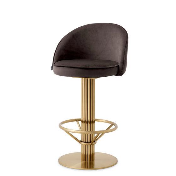 Eichholtz Counter Stool Dorland Discover the luxury of seating with the Counter Stool Dorland by Eichholtz. This iconic piece