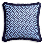Eichholtz Cushion Doris L Experience the fusion of luxury and tropical charm with Eichholtz's Cushion Doris L blue. This