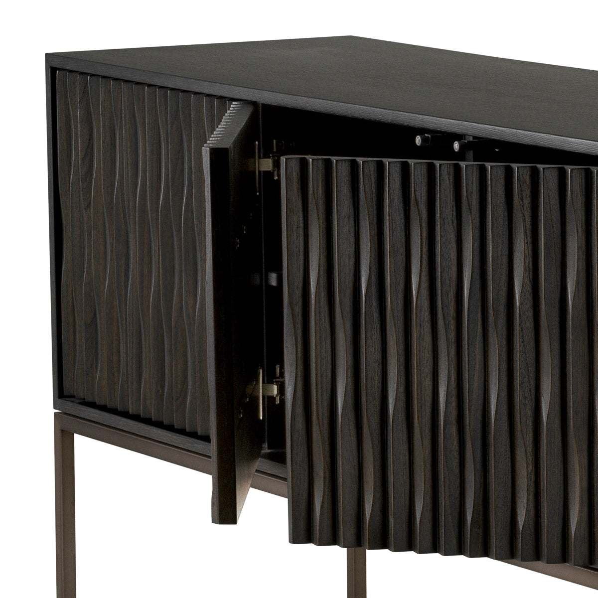 Eichholtz Dresser Brayden this dresser pairs refined design with elevated materials for a statement in any luxury interior.