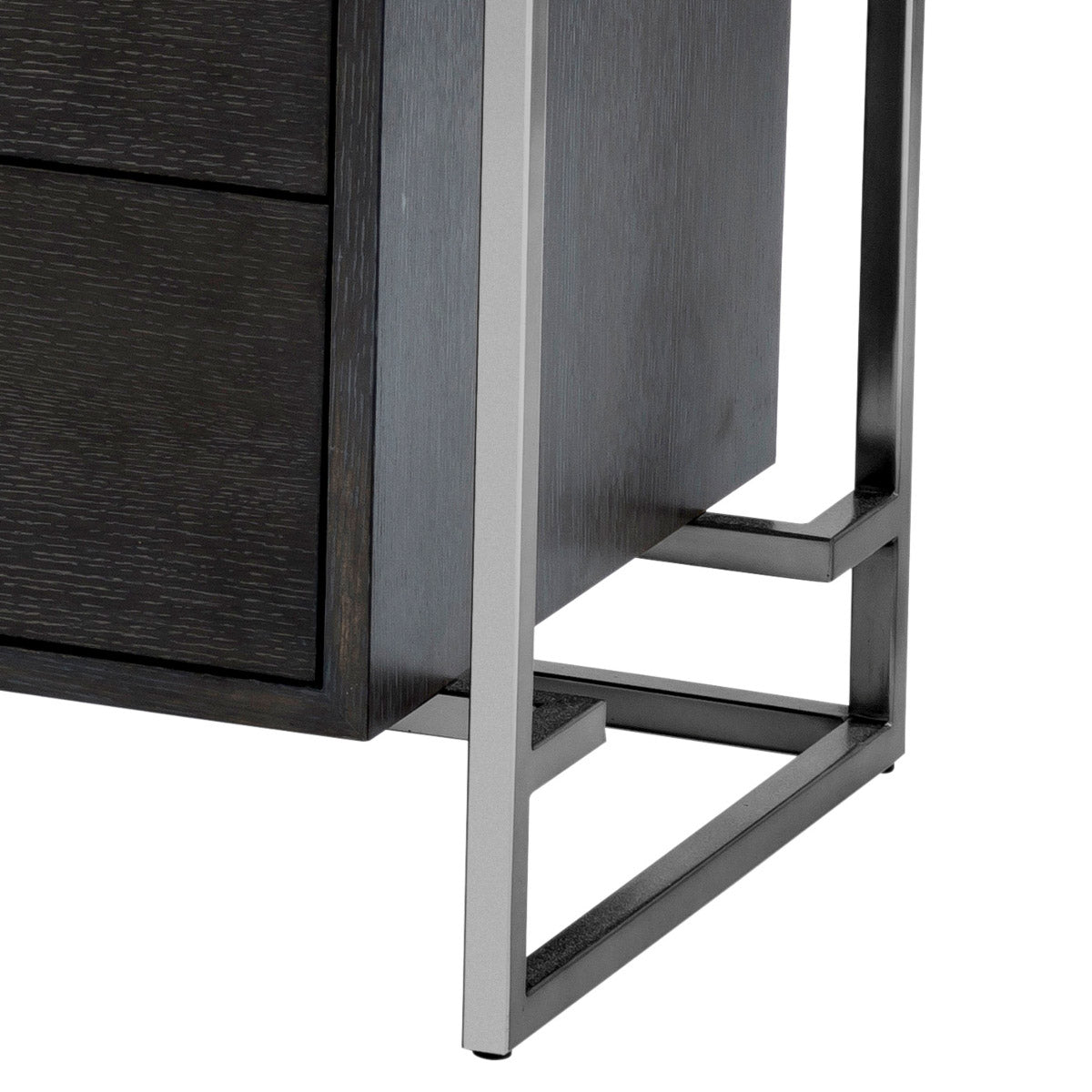 Eichholtz Dresser Durand drawer pairs refined design with elevated materials for a statement in any luxury interior. Dimensions