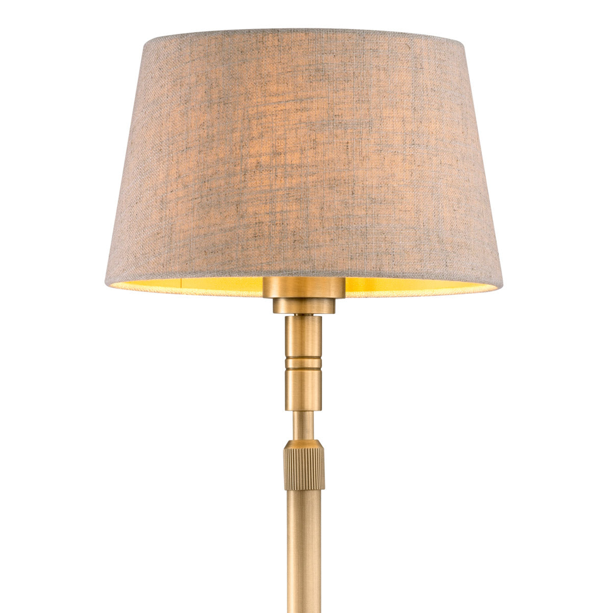 Eichholtz Floor Lamp Tryon and architecture of the Middle Ages, this lamp lends a touch of refinement to your