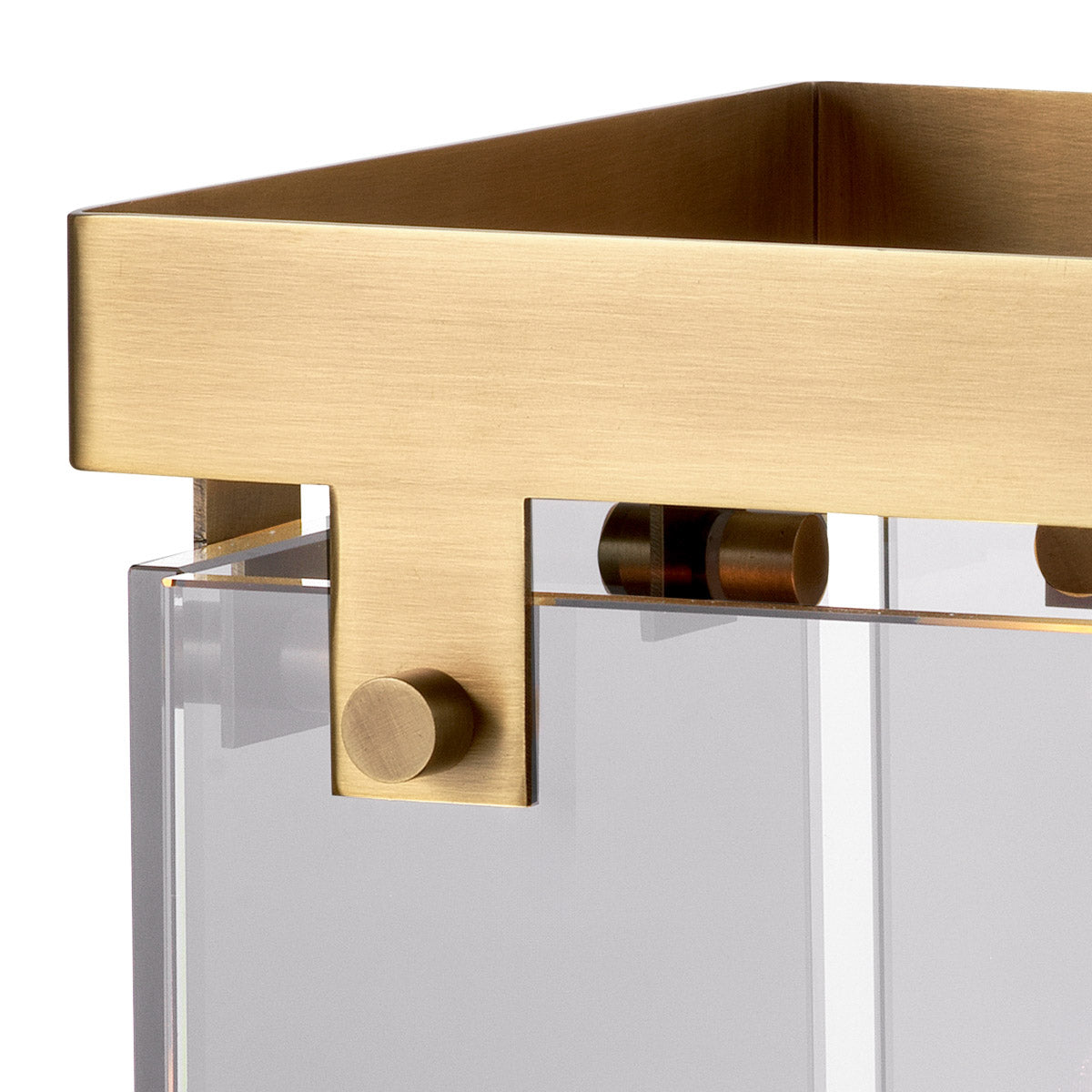 Eichholtz Hurricane Heston S and discover the perfect solution for a luxurious lifestyle with Eichholtz's signature design. Hurricane Heston