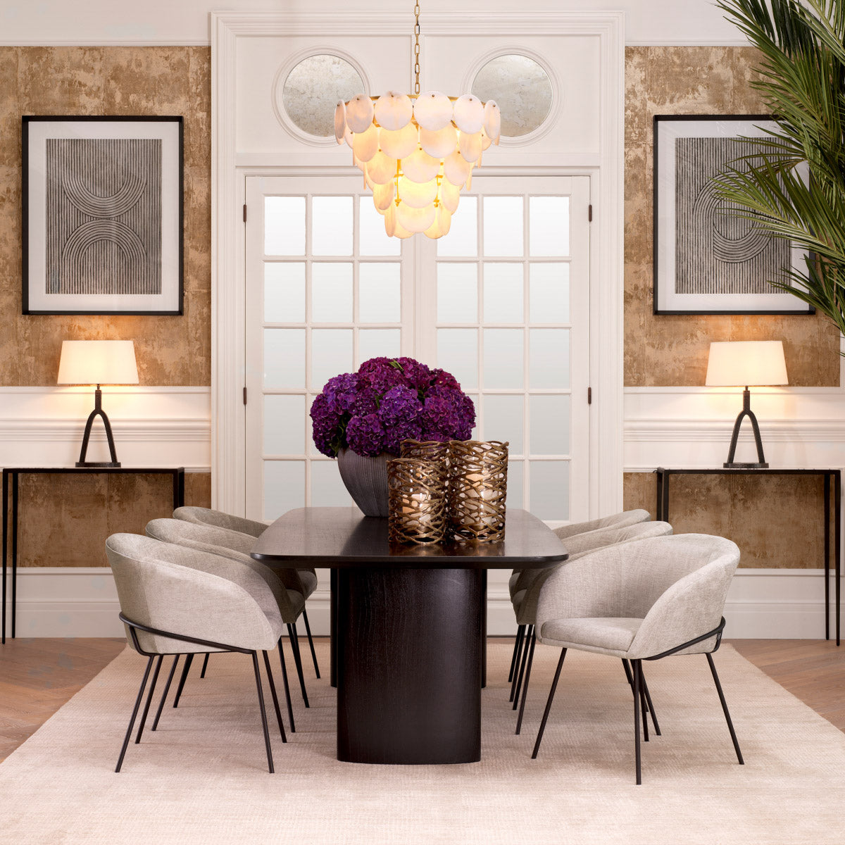 Eichholtz Hurricane Lanai S decor. Designed to harmonize perfectly with artificial candles, this hurricane creates an enchanting ambiance...