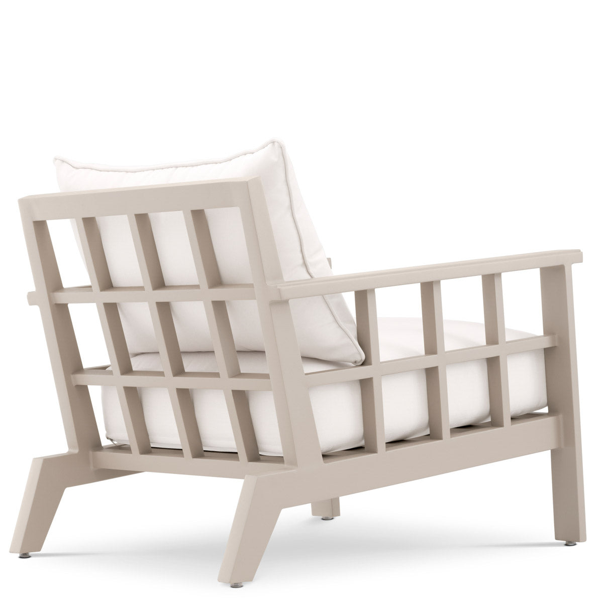 Eichholtz Outdoor Chair Cap-Ferrat stylish, the sand finish Chair Cap-Ferrat will guarantee you a pleasant leisure time outdoors. Provided