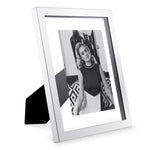 Eichholtz Picture Frame Brentwood L Encase cherished memorabilia like photographs, postcards or entrance tickets in the silver-plated Bre...