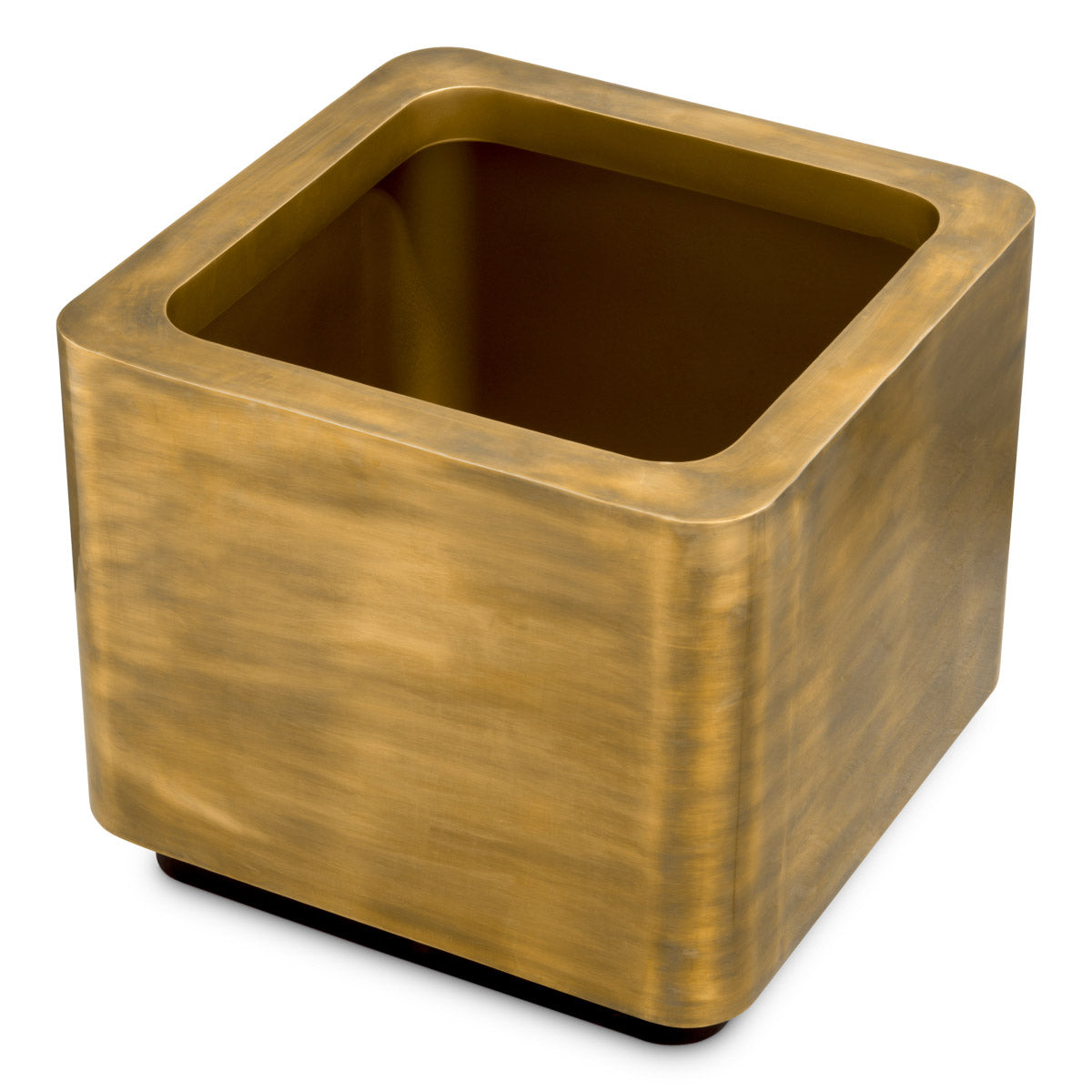 Eichholtz Planter Jasper square M showcases a vintage brass finish, imbuing it with a sophisticated antiquity ideal for any luxury