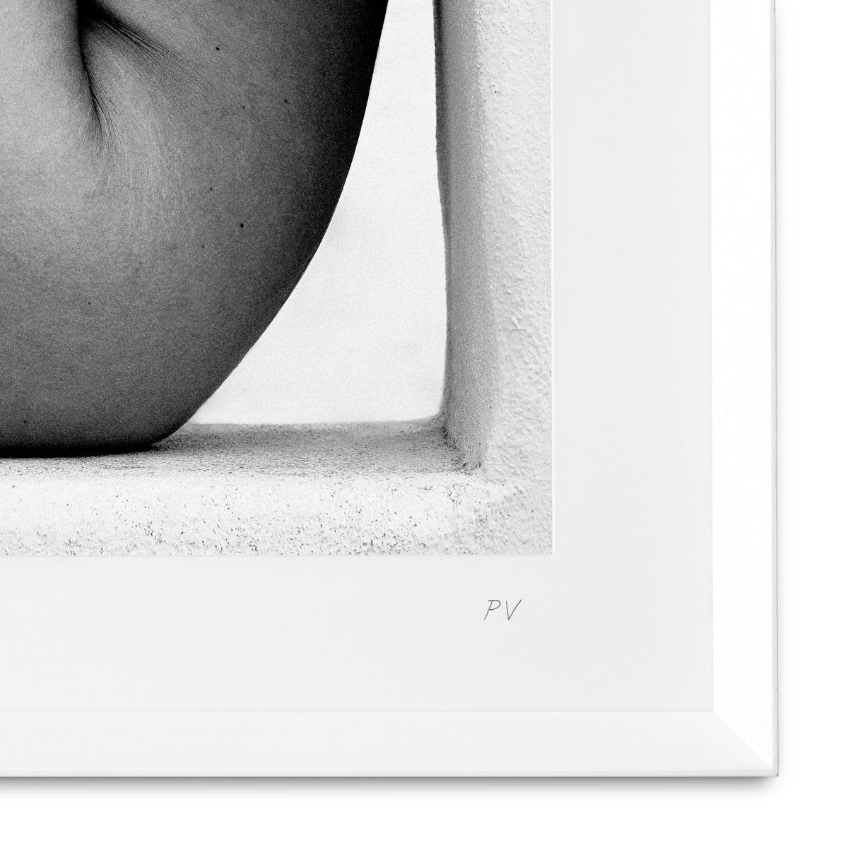 Eichholtz Print Philippe Vogelenzang - Cherche moi impart a touch of exclusivity, making this piece a statement of modern sophistication...