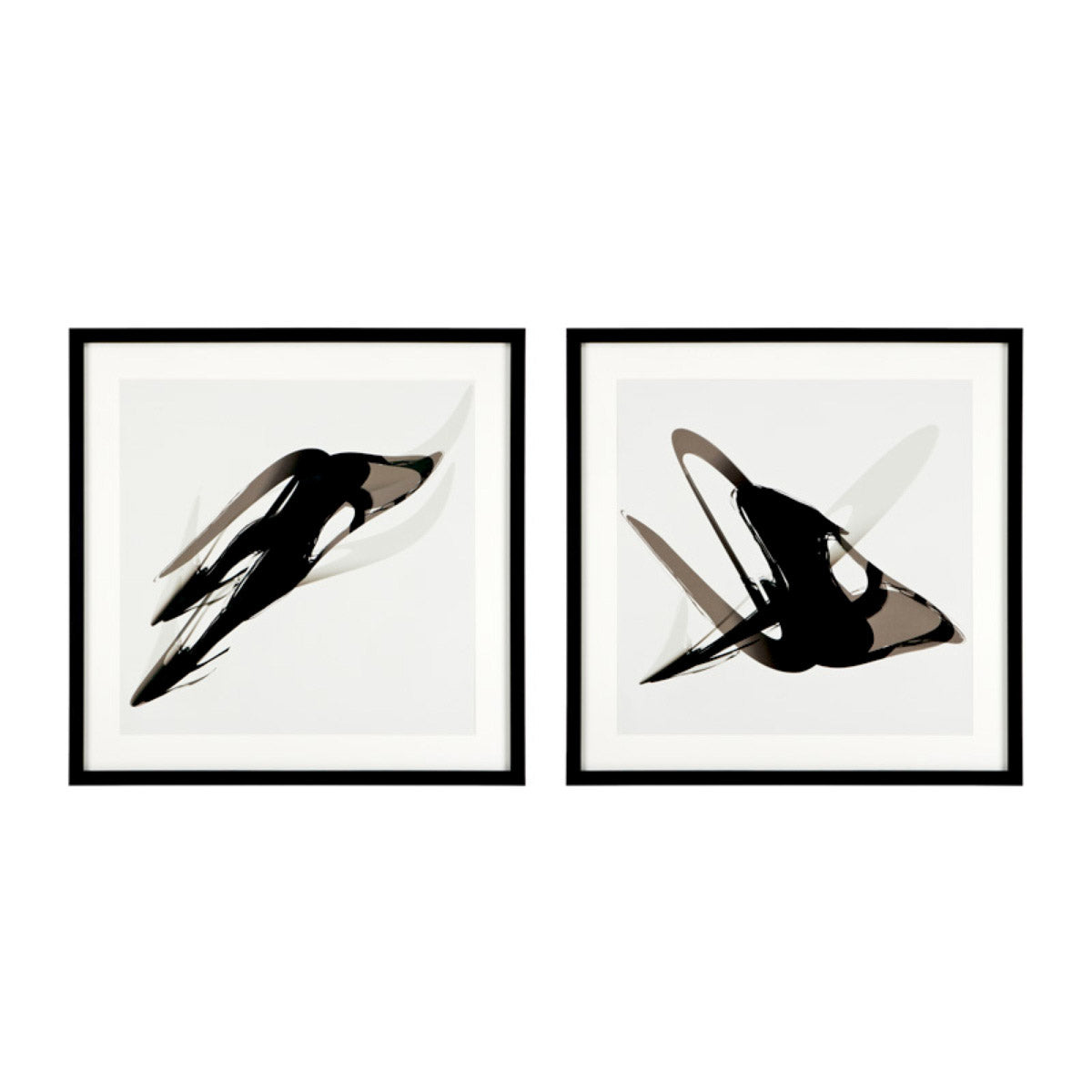 Eichholtz Prints Ivan Melotti set of 2 Set of two abstract prints by artist Ivan Melotti. Combining black, coffee and white, these
