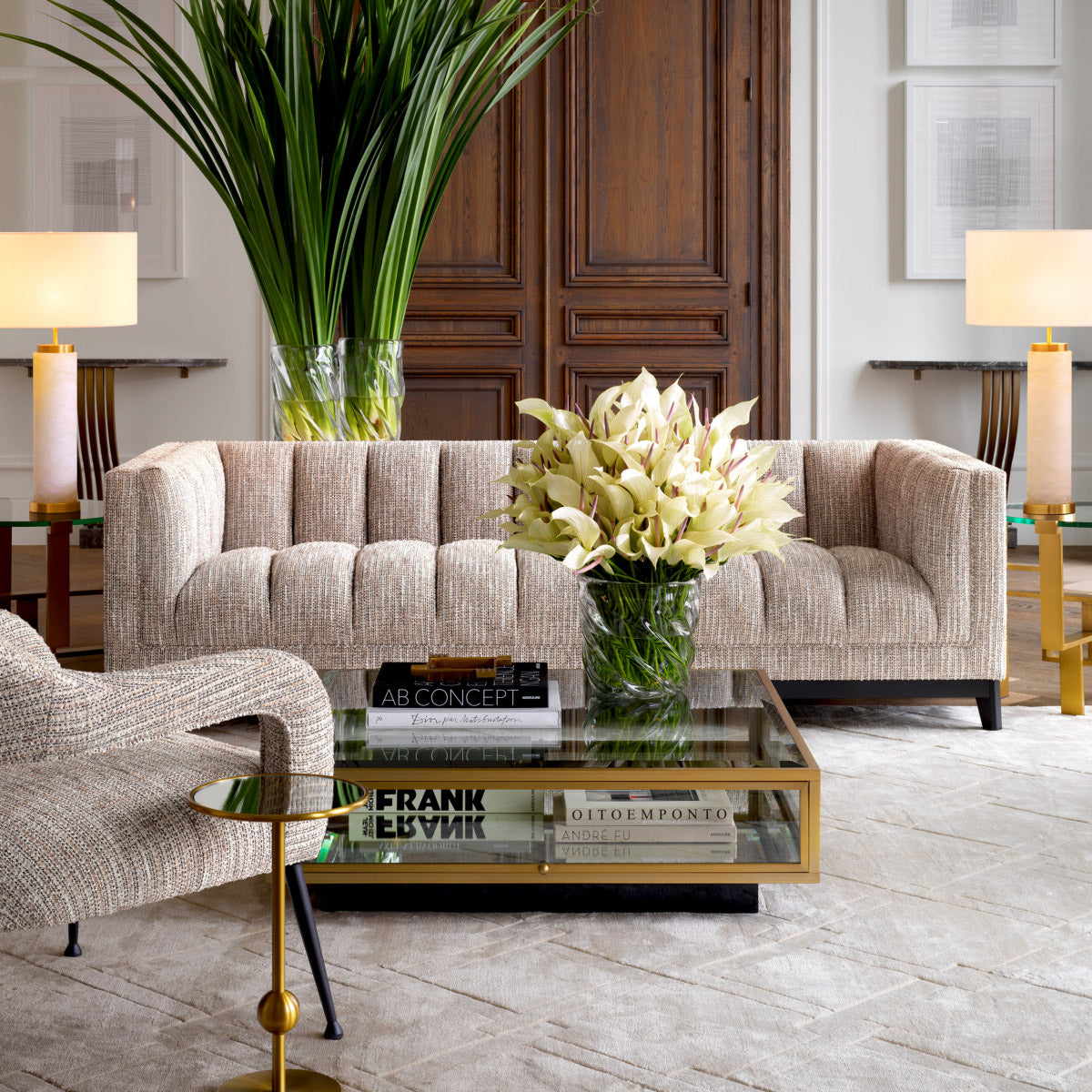 Eichholtz Rug La Belle 200 x 300 cm plush carpet. Hand woven from 100% viscose pile, the silver sand Carpet La Belle has