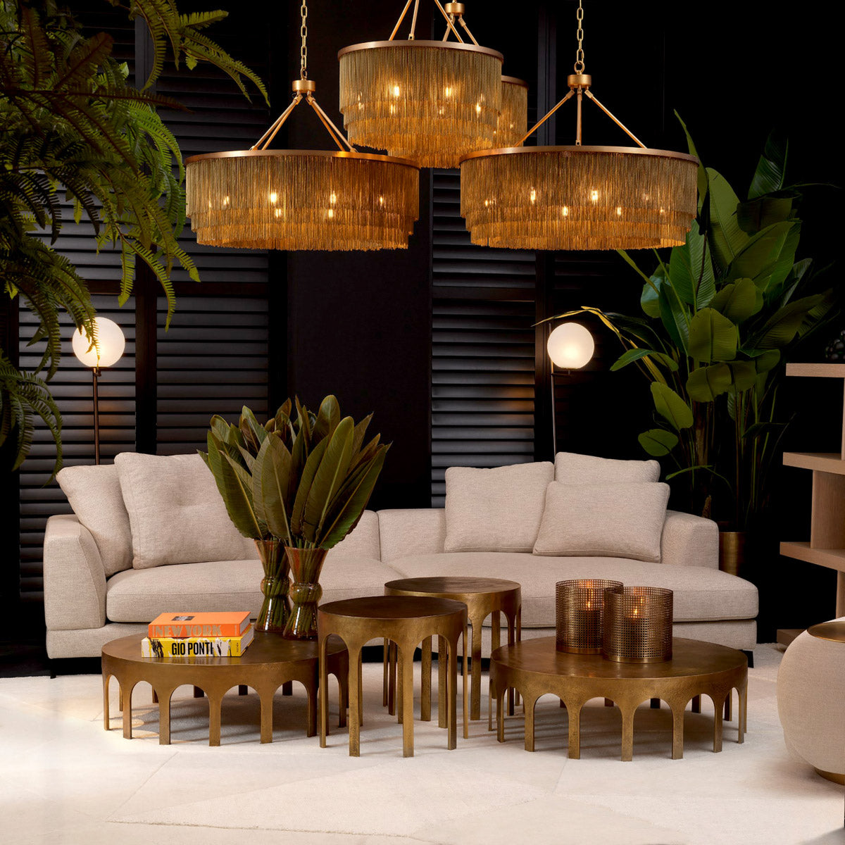 Eichholtz Rug Osumi 300 x 400 cm with elevated materials for a statement in any luxury interior. Dimensions W 157.5" D 118.0"