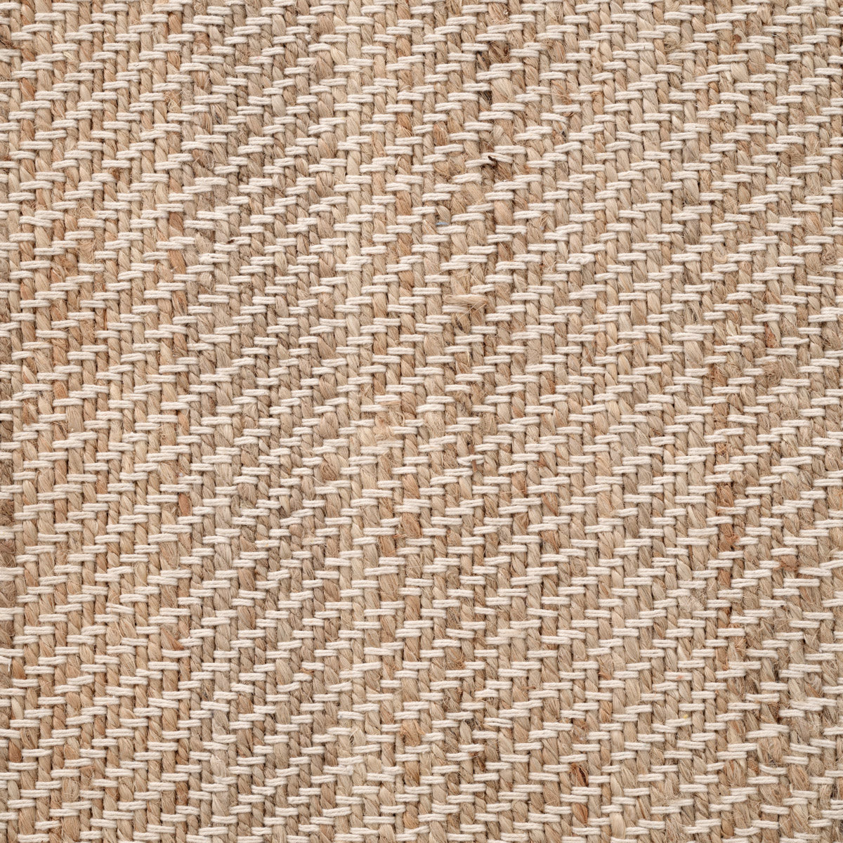 Eichholtz Rug Vieste 200 x 300 cm carpet embodies a timelessness design. Embracing Sustainability with Jute Discover the ecological excel...