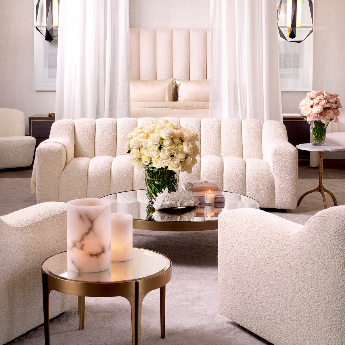 Eichholtz Side Table Artemisa with its elegant frame in a brushed brass finish. The interior curves of the frame