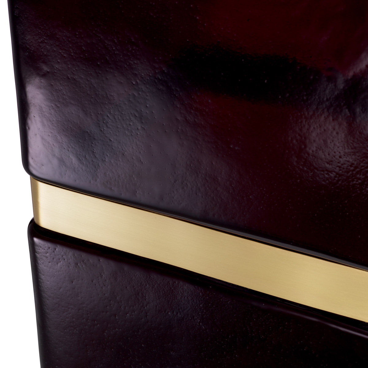 Eichholtz Side Table Arturo more than just a furnishing solution: it's an iconic statement of style and luxury. Side