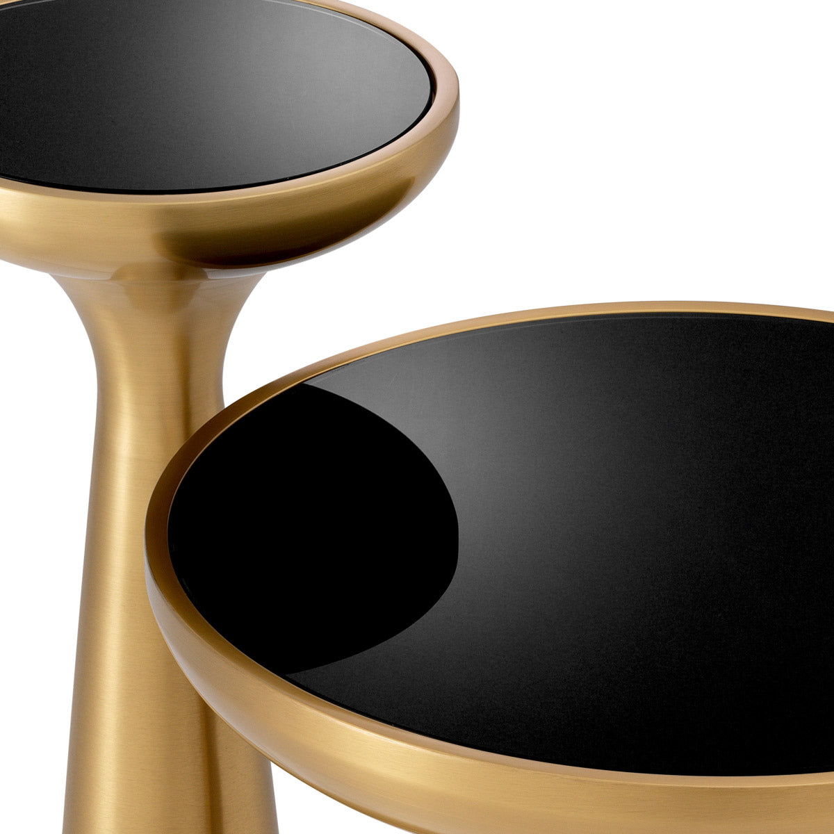 Eichholtz Side Table Lindos high everyday elegance. Contact our Las Vegas showroom for design guidance.