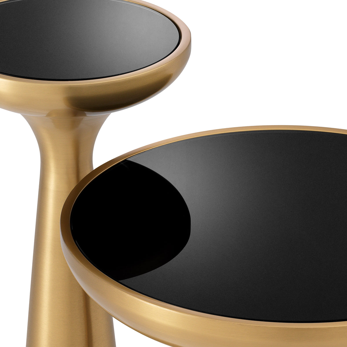 Eichholtz Side Table Lindos low everyday elegance. Contact our Las Vegas showroom for design guidance.