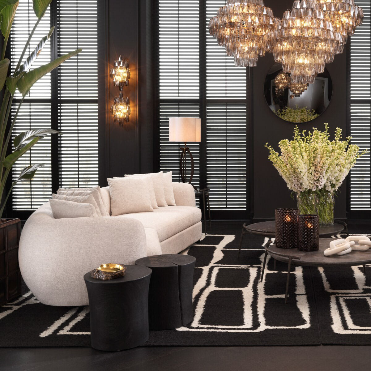 Eichholtz Side Table Osias materials for a statement in any luxury interior. Expertly made for enduring style and everyday