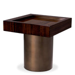 Eichholtz Side Table Otus square Prepare to be captivated by the distinctive Otus Square Side Table. A high gloss showcases