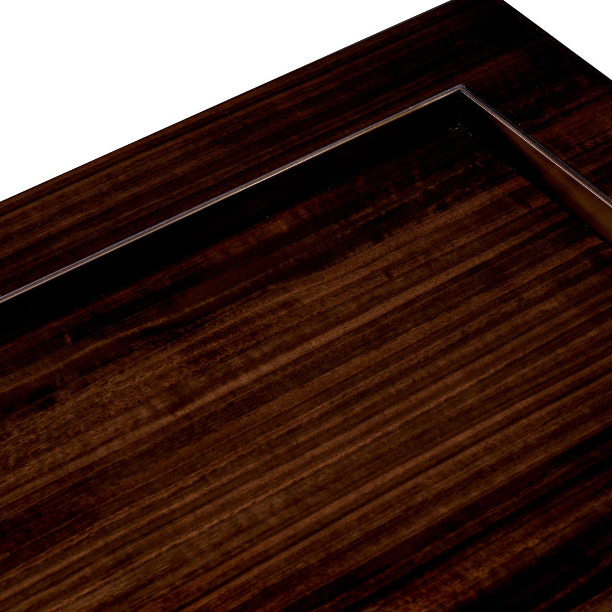 Eichholtz Side Table Otus square Otus becomes a conversation piece, effortlessly standing out in any setting. Side Table Otus square