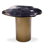 Eichholtz Side Table Shapiro Immerse yourself in the lavish ambiance that the Shapiro Side Table brings to your living