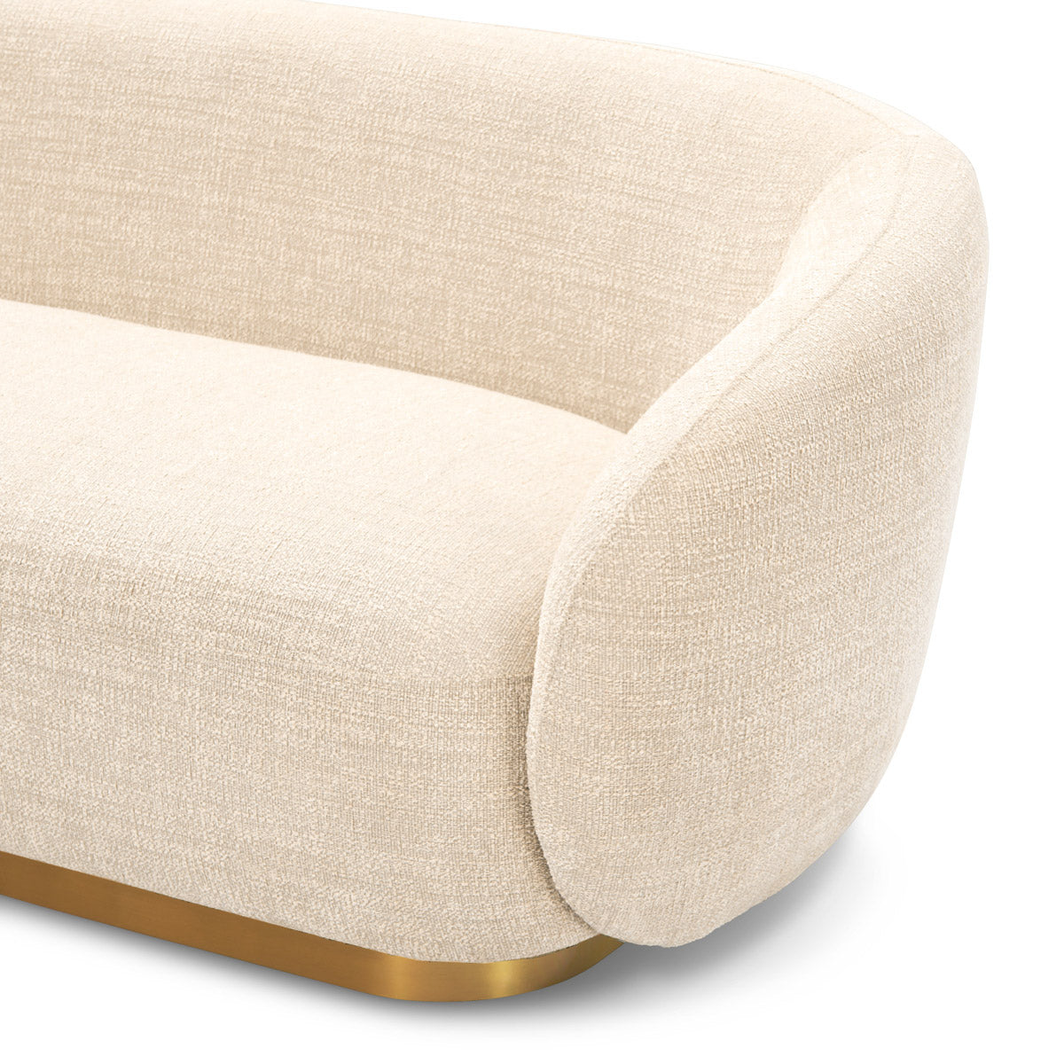 Eichholtz Sofa Brice has a 30,000+ double rub count and passes strict testing for pilling, stain/water resistance, and