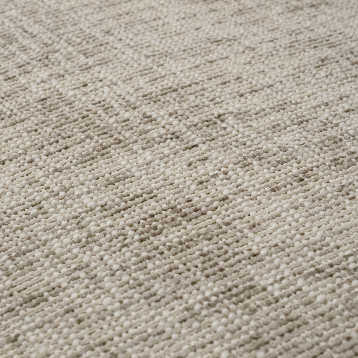 Eichholtz Sofa Marbella with timeless design and artisan craftsmanship, it embodies luxury. Experience the perfect fusion of comfort