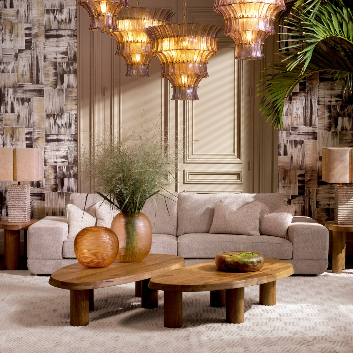 Eichholtz Sofa Severino sumptuous, recycled fabric that offers an indulgent softness and rich texture. The fabric is GRS