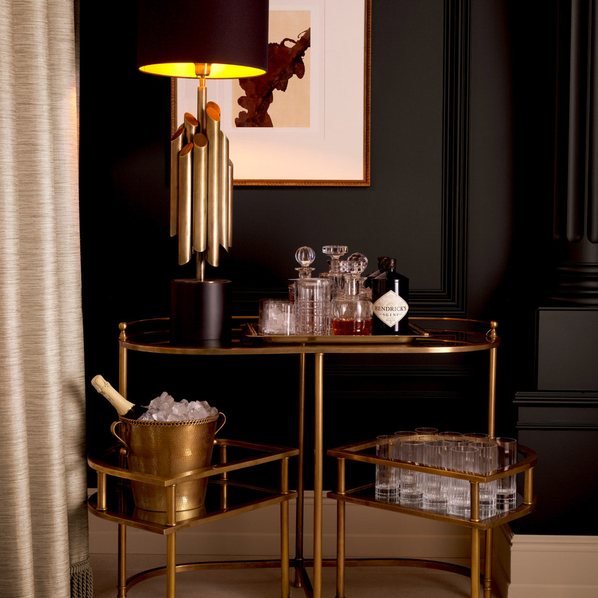 Eichholtz Trolley Lavalle Admire the vintage brass finish paired with the elegance of a mirrored glass top, further