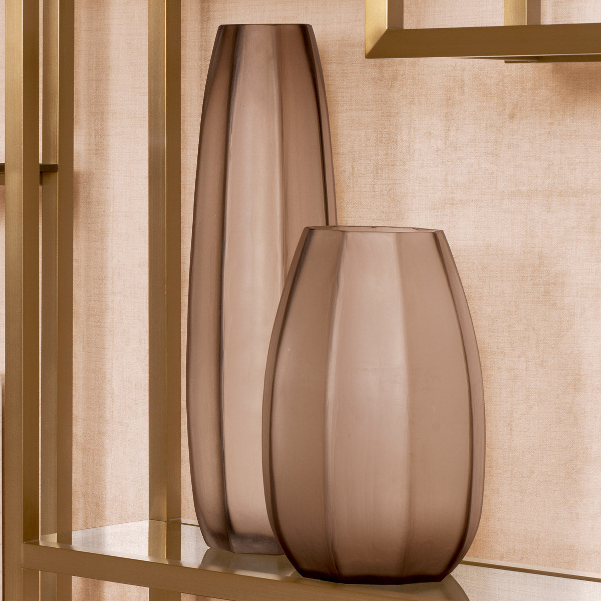 Eichholtz Vase Tiara a statement in any luxury interior. Expertly made for enduring style and everyday elegance. Contact