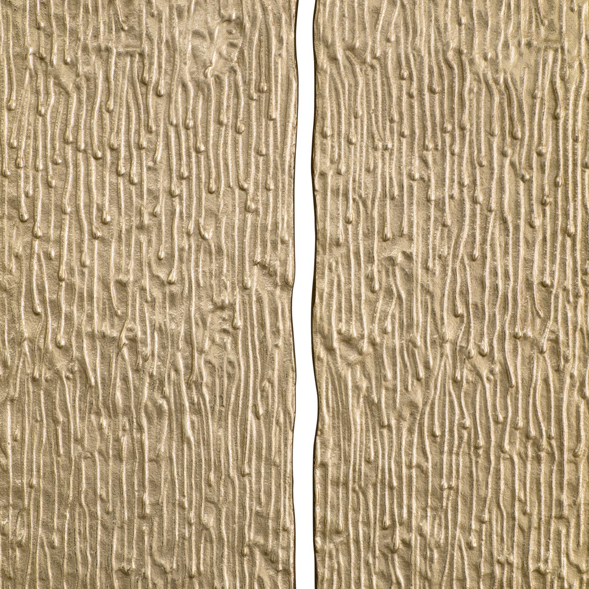 Eichholtz Wall Object Prato ambiance to contemporary and retro living spaces alike, reflecting a unique lifestyle within its iconic